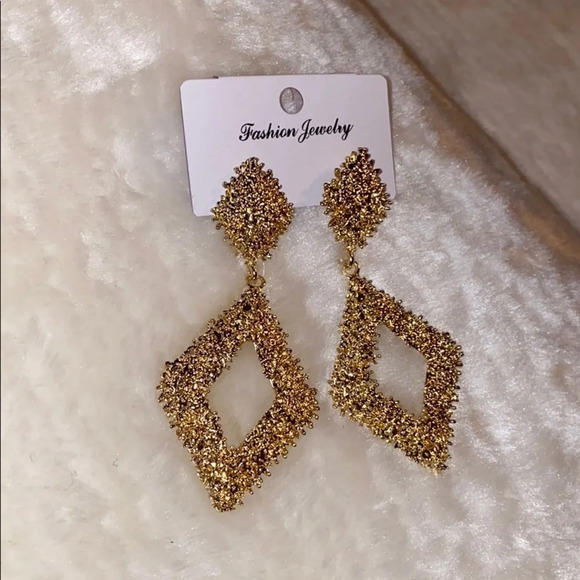 Gold plated  Luxury fashion drop earrings - Picture 4 of 8